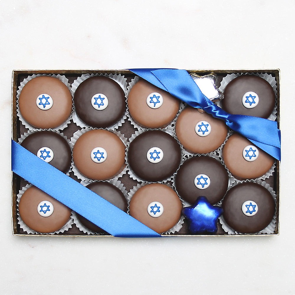 Gourmet Handmade Chocolate Star Of David Oreos (Large) - Edelweiss Chocolates
